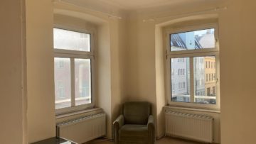 Sonnige Kleinwohnung im Altbauhaus zum Sanieren, 1180 Wien,Währing, Etagenwohnung