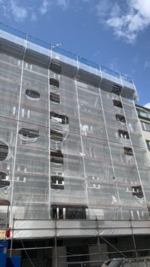 Sanierungsbedürftige helle Wohnung im hohen Liftstock, 4 Zimmer inkl.Küche, bis zu 3 Schlafzimmer möglich. Auch gute Vermietbarkeit, 1030 Wien, Etagenwohnung