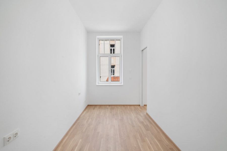 Altbaueigentumswohnung in generalsaniertem Altbau 