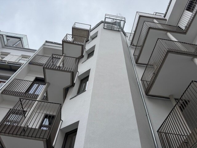 FERTIGGESTELLTE DECKENGEKÜHLTE EIGENTUMSWOHNUNGEN FÜR FAMILIEN, PÄRCHEN, SINGLES UND ANLEGER - Bild