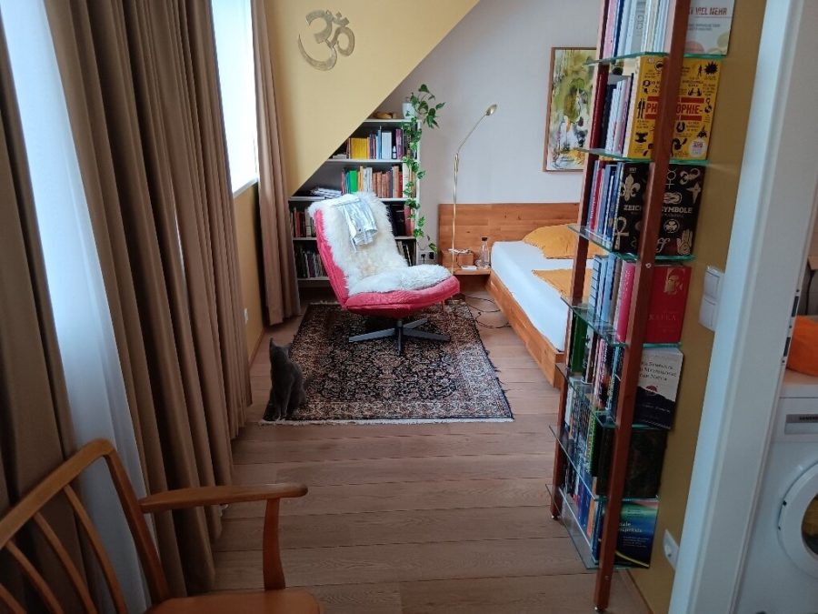 Neuwertige Dachterrassenwohnung mit Fernblick ! - Bild