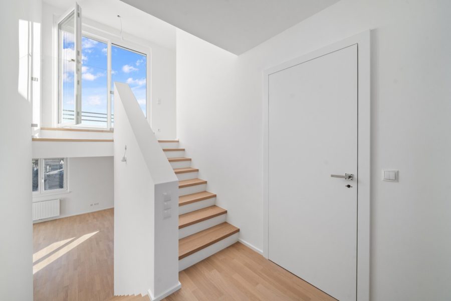 Generalsanierte Eigentumswohnung auf drei Ebenen mit zwei Terrassen - Gegenüber Sofiensäle - Bild