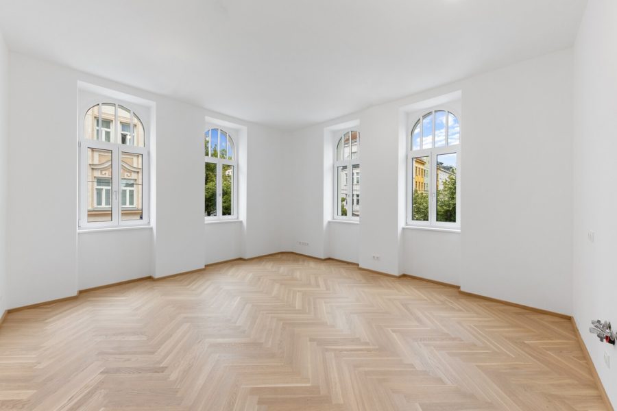 Altbaueigentumswohnung in generalsaniertem Altbau 