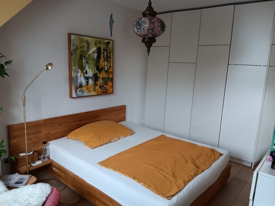 Neuwertige Dachterrassenwohnung mit Fernblick ! - Bild