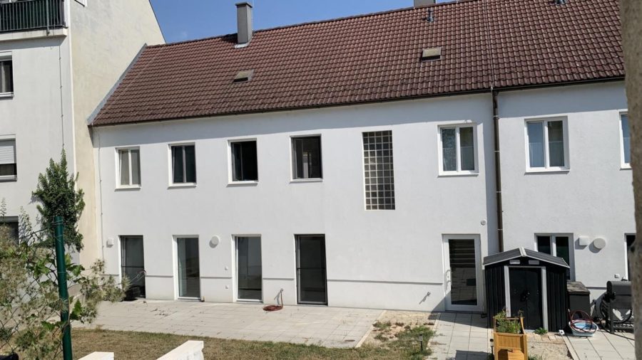 Kleines Zinshaus im Zentrum von Groß-Enzersdorf! Ein ganzes Haus zum Preis einer Wohnung! Nur € 2.350/m² netto + 4,29% Rendite-Top-Gelegenheit! Investieren in Sachwerte! Zusätzlich Baureserve! - Bild