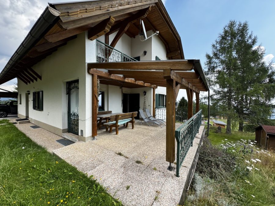 TRAUMLAGE ! FAMILIEN-FERIENWOHNUNG !! Zweitwohnsitz!! Apartments direkt an der Skipiste – Hochrindl - Bild