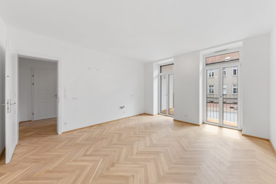 3-Zimmer-Altbaueigentumswohnung in generalsaniertem Altbau mit Balkon - Bild