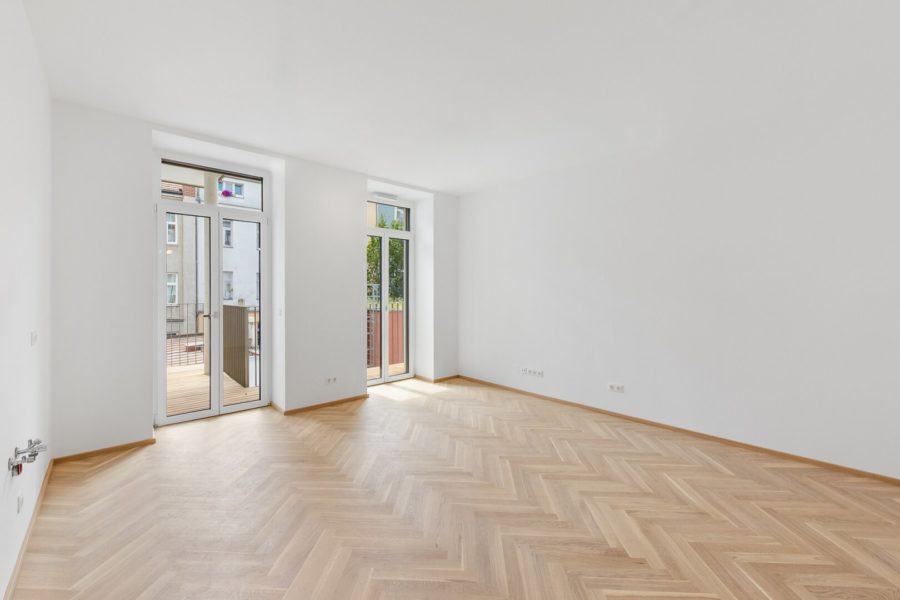 3-Zimmer-Altbaueigentumswohnung in generalsaniertem Altbau mit Balkon - Bild