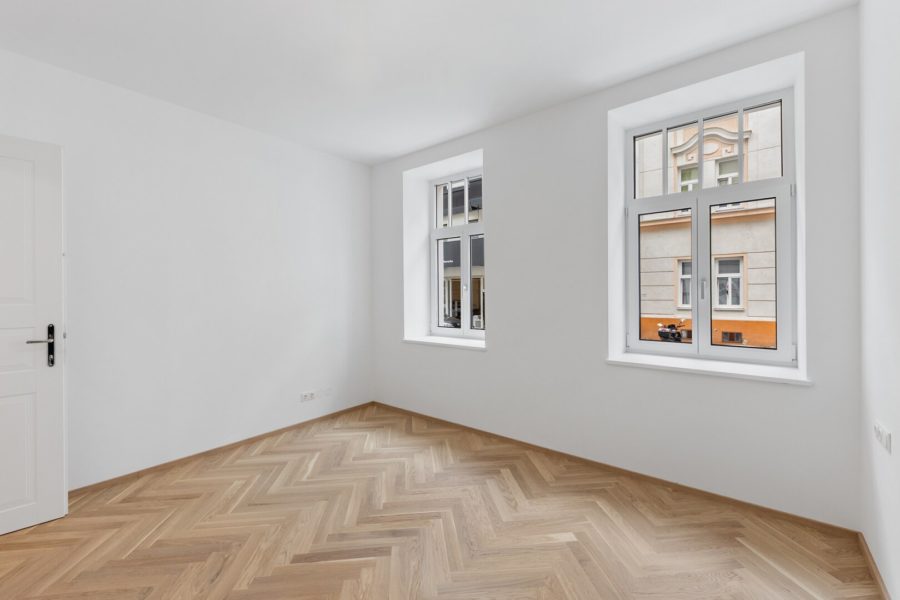 3-Zimmer-Altbaueigentumswohnung in generalsaniertem Altbau mit Terrasse und Garten - Bild