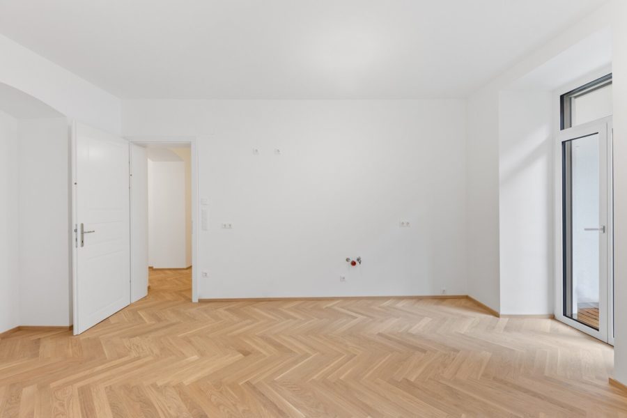 3-Zimmer-Altbaueigentumswohnung in generalsaniertem Altbau mit Terrasse und Garten - Bild