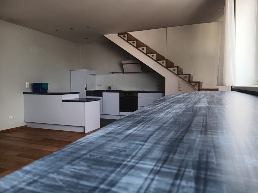 Neuwertige Dachterrassenwohnung mit Fernblick ! - Bild