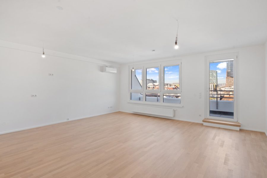 Generalsanierte Eigentumswohnung auf drei Ebenen mit zwei Terrassen - Gegenüber Sofiensäle - Bild