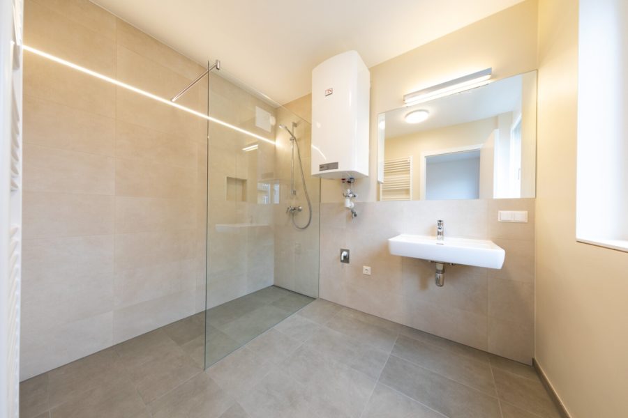 Exklusive Neubauwohnung mit Balkon und Kühlung - Nähe Yppenmarkt - Bild