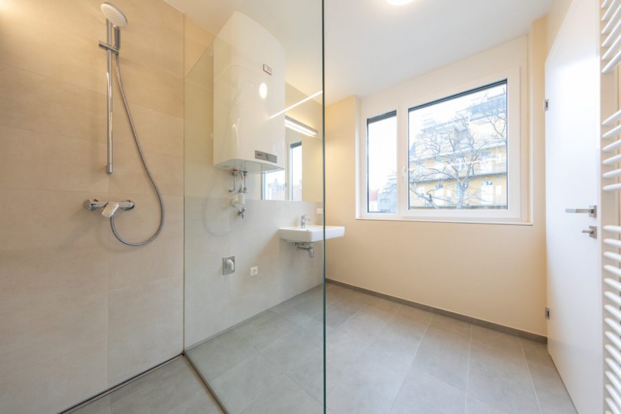 Exklusive Neubauwohnung mit Balkon und Kühlung - Nähe Yppenmarkt - Bild