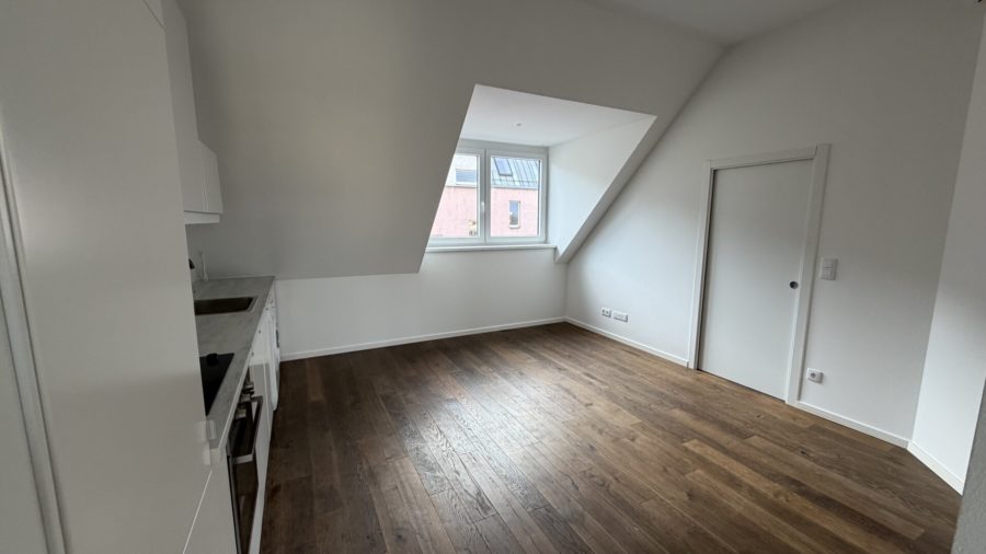 Neuwertige 2-Zi DG-Wohnung mit 2 Terrassen und Fernblick, Klimaanlage & Fußbodenheizung/Kühlung in 1160 Wien! - Bild