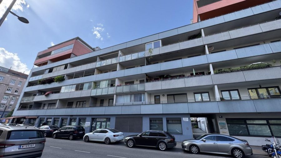 U1-Station Altes Landgut vor der Türe! Moderne 3-Zimmer-Wohnung mit Loggia zum interessanten Preis! - Bild