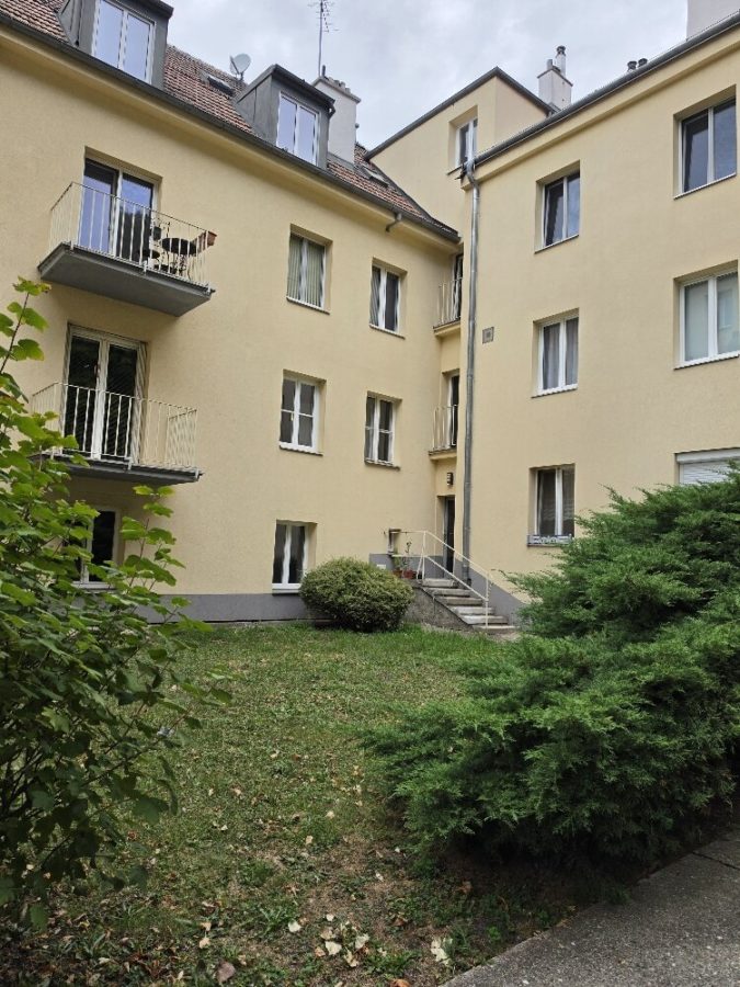 Helle. sonnige 3 Zimmer Eigentumswohnung in Grünruhelage nähe Hetzendorferschloßpark - Bild
